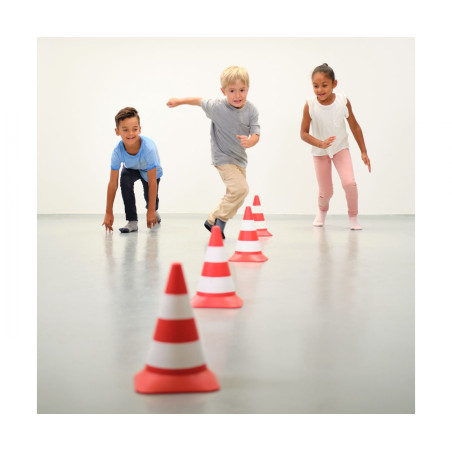 BIG Pylonen Set 4 Stück: Verkehrskegel für Bobby-Car & Spielstraße