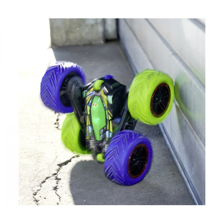 Dickie RC Cyber Flip RTR: Ferngesteuerter Stuntflitzer mit einzigartiger Flip-Funktion. Ab 6 Jahren.