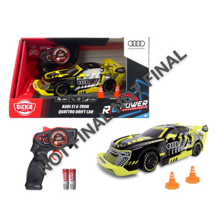Audi S1 E-Tron RC Drift-Car-Set mit Fernbedienung, Batterien und Pylonen Verpackung im Hintergrund sichtbar.