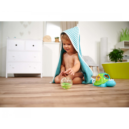 Simba ABC Greif- & Badeball mit schwimmender Schildkröte – Motorikspielzeug ab 12 Monaten. EAN 4006592021238.