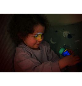 Simba Lichtprojektor – Sternenhimmel & verschiedene Lichtmuster für Kinderzimmer & Partys