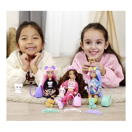 Kawaii Hi Mia Puppe mit Regenbogenhaaren & Tierzubehör – Simba Toys