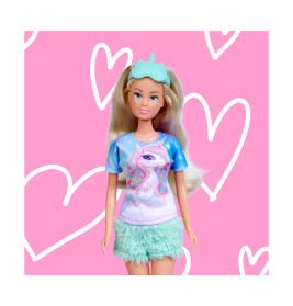 Simba Steffi Love Pyjama – 2 zauberhafte Sets für gemütliche Puppenabende sortiert