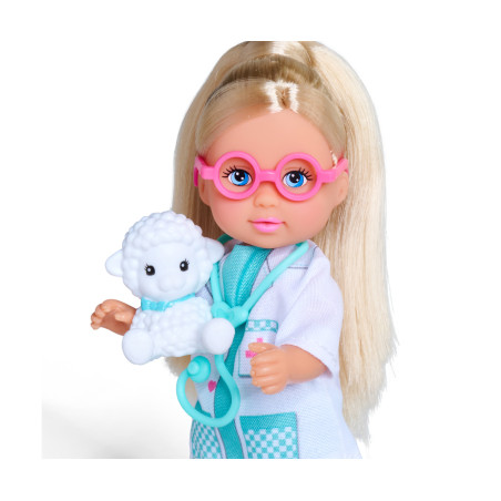 Evi Love Pet Doctor