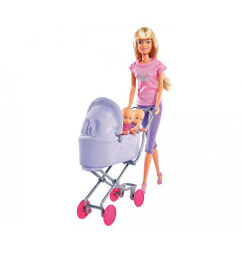 Puppe mit langen blonden Haaren schiebt einen lila Kinderwagen mit zwei pastellgekleideten Babypuppen.