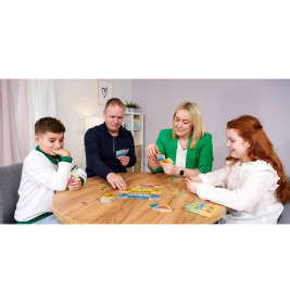 Zoch 'Das wurmt!' Kartenspiel – Spannendes Wurm-Wachstum: Strategie & Spielspaß für 2-5 Spieler! (4015682052014)