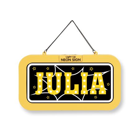 Gelbes Neonschild mit dem Namen JULIA in fetten Buchstaben, verziert mit Sternen.