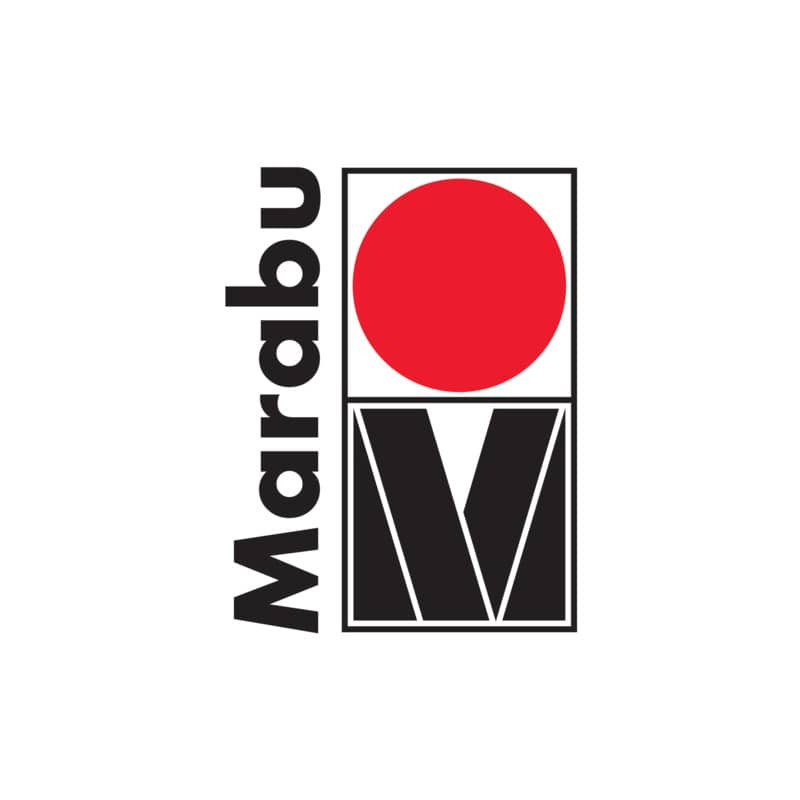 Marabu-Logo: Roter Kreis über schwarzem M, links daneben vertikaler Schriftzug "Marabu".
