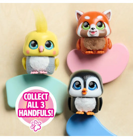 Drei niedliche Stofftiere (Vogel, Panda, Pinguin) auf Pastellformen mit dem Schriftzug "Sammle alle 3 Handvoll!".