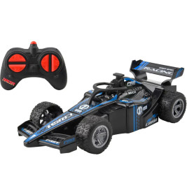 Schwarzes und blaues ferngesteuertes Auto mit schwarzer und roter Fernbedienung daneben.