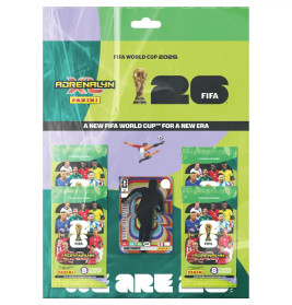 FIFA World Cup 2026 Panini Adrenalyn XL Starter-Pack mit ausgelegten Sammelkarten.