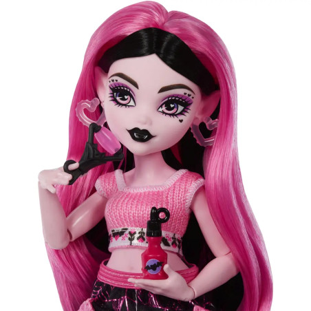 Monster High Self-Scare Secrets Draculaura