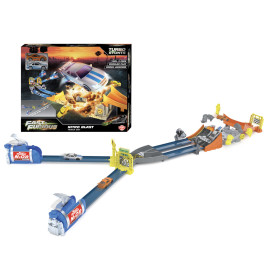 Fast & Furious Nitro Blast Spielzeug-Rennbahn mit Autos und Verpackung im Hintergrund.