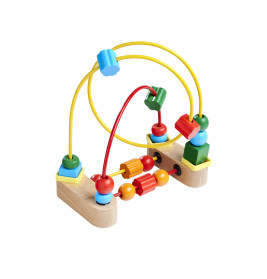 Buntes Holz-Spiel mit verschieden geformten Perlen auf Drahtschleifen, vor weißem Hintergrund.