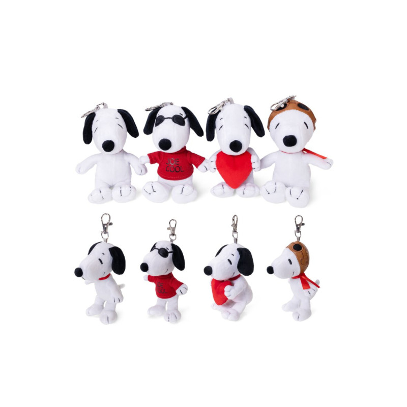 Acht Snoopy-Schlüsselanhänger mit verschiedenen Outfits und Accessoires in zwei Reihen angeordnet.