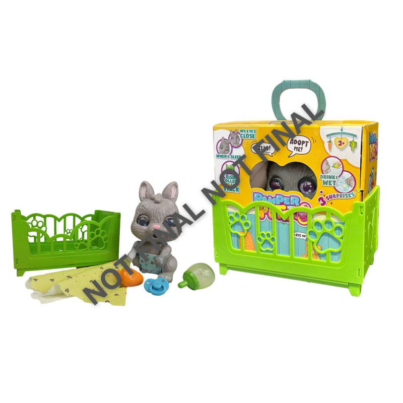 Spielzeug-Hasenset mit grünem Laufstall, Decke, Karotte, Fläschchen und Box mit Pfotenmuster.