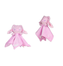 Zwei rosa Plüsch-Schnuffeltücher mit Tiergesichtern und Schlappohren, von weichen Decken umhüllt.