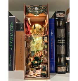 Left Bank Bookstore - DIY Book TONECHEER