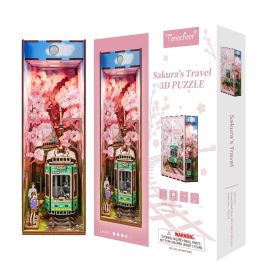 3D-Puzzlebox mit grünem Zug unter Kirschblüten, beschriftet mit "Sakuras Travel" von Tonecheer.