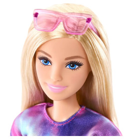 Barbie Mysteries: Beach Detectives Barbie Malibu Modepuppe mit unverkennbarem Outfit und Accessoires