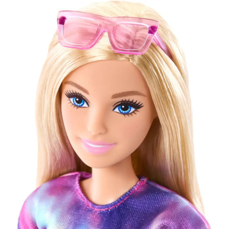 Barbie Mysteries: Beach Detectives Barbie Malibu Modepuppe mit unverkennbarem Outfit und Accessoires