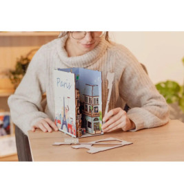 CarreraRevell Tiny Adventures Paris Book Nook – Traumhafte Miniatur mit LED