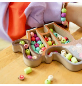 Coppenrath Verlag Holzperlenset Mein kleiner Ponyhof – Bastelset für Schmuck & Kreativität