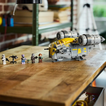 LEGO® Star Wars™ 75447 Razor Crest