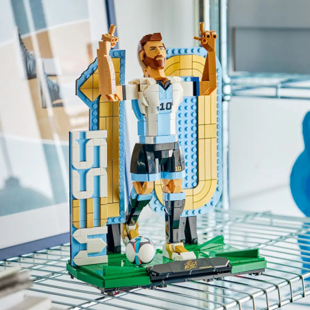 LEGO® Special Editions 43015 Lionel Messi – Fußballlegende