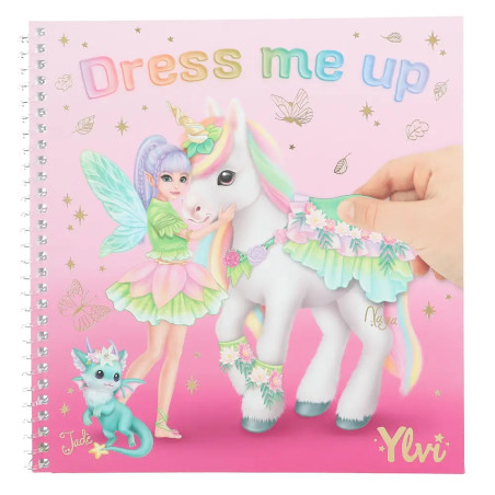 Ylvi Dress Me Up Stickerbuch