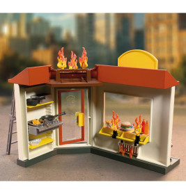 Feuerwehr-Quad mit Burger-Bude