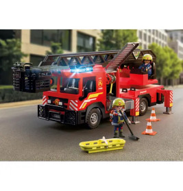 Feuerwehr-Leiterfahrzeug