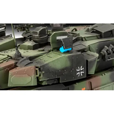 Model Set Leopard 2A7A1, Revell Modellbausatz mit Basiszubehör