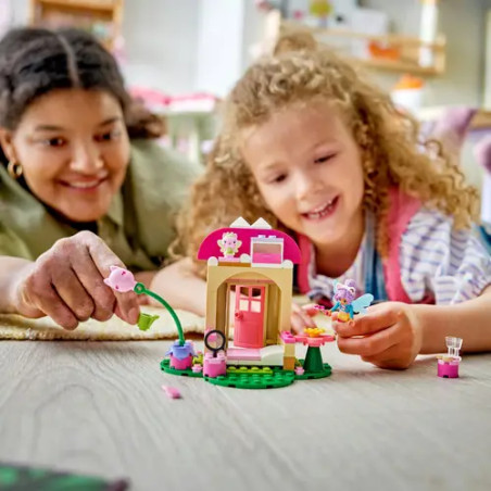 LEGO® Gabby's Dollhouse 11212 Kitty Fees Gartenhaus