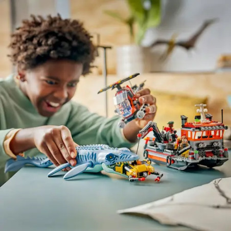 LEGO® Jurassic World™ 77983 Mosasaurier-Angriff auf das Boot