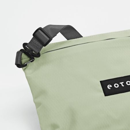 eoto Umhängetasche Simple3 Mintgrün – 2,6 Liter, lebendig & praktisch
