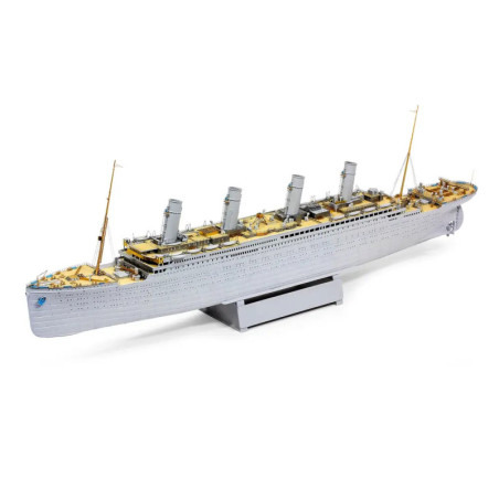 Revell Titanic Platinum Edition Modellbausatz – Legendäres Schiff detailgetreu nachbauen