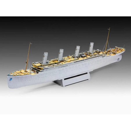 Revell Titanic Platinum Edition Modellbausatz – Legendäres Schiff detailgetreu nachbauen