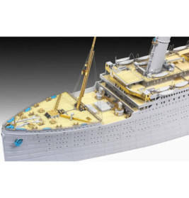 Revell Titanic Platinum Edition Modellbausatz – Legendäres Schiff detailgetreu nachbauen