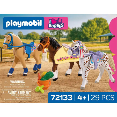 Drei Sammelpferde