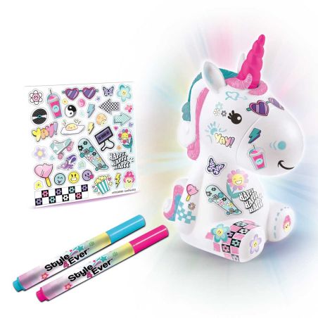 Light-up Pop Unicorn DIY