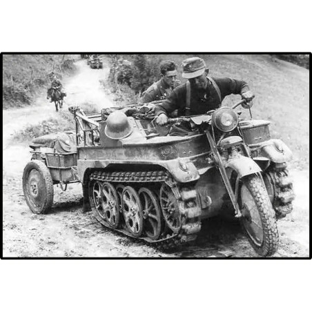 COBI 2681 Kettenkrad