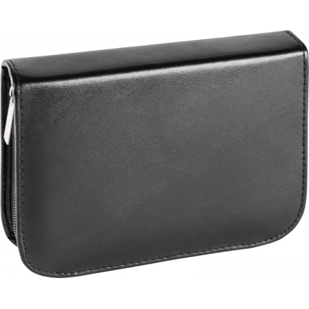 Schwarzes, rechteckiges Lederetui mit Reißverschluss und glatter Oberfläche vor weißem Hintergrund.