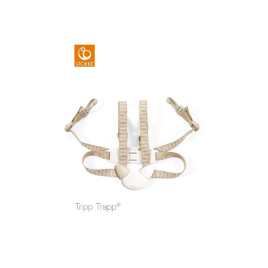 Beiger Stokke Tripp Trapp Baby-Gurt mit Schnallen, Gurten und zentralem Clip vor weißem Hintergrund.