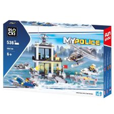 BLOCKI MyPolice Bauset: Polizeistation, Boot und Hubschrauber auf dem Wasser sind auf der Verpackung abgebildet.