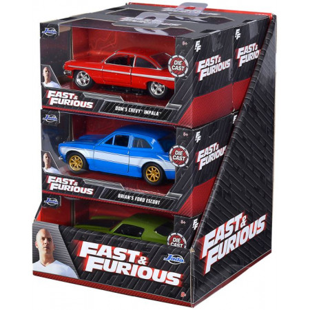 Fast & Furious Fahrzeuge 1:32, sortiert im Display