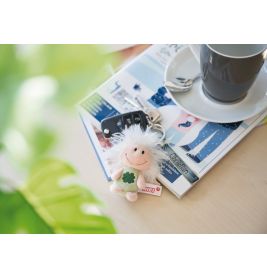 Schutzengel grün 7cm Bb SA mit Kleeblatt