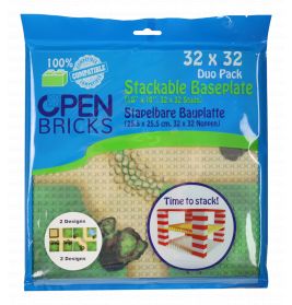 Blaue Verpackung einer Open Bricks Grundplatte, 32x32 Noppen, vorne mit Abbildungen von Gebäudedesigns.