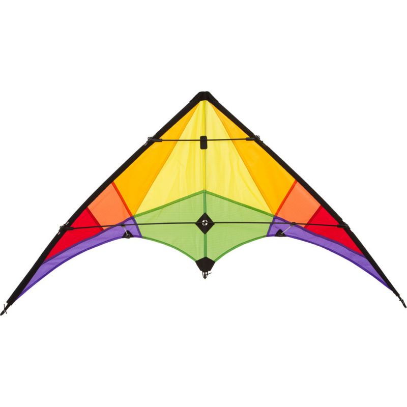 Ein bunter Delta-Drachen mit gelben, orangen, roten, grünen und lila Segmenten vor weißem Hintergrund. Ein bunter Delta-Drachen mit gelben, orangen, roten, grünen und lila Segmenten vor weißem Hintergrund.