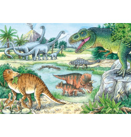 Bunte Illustration verschiedener Dinosaurier in prähistorischer Landschaft mit Bäumen, Vulkan und Teich.